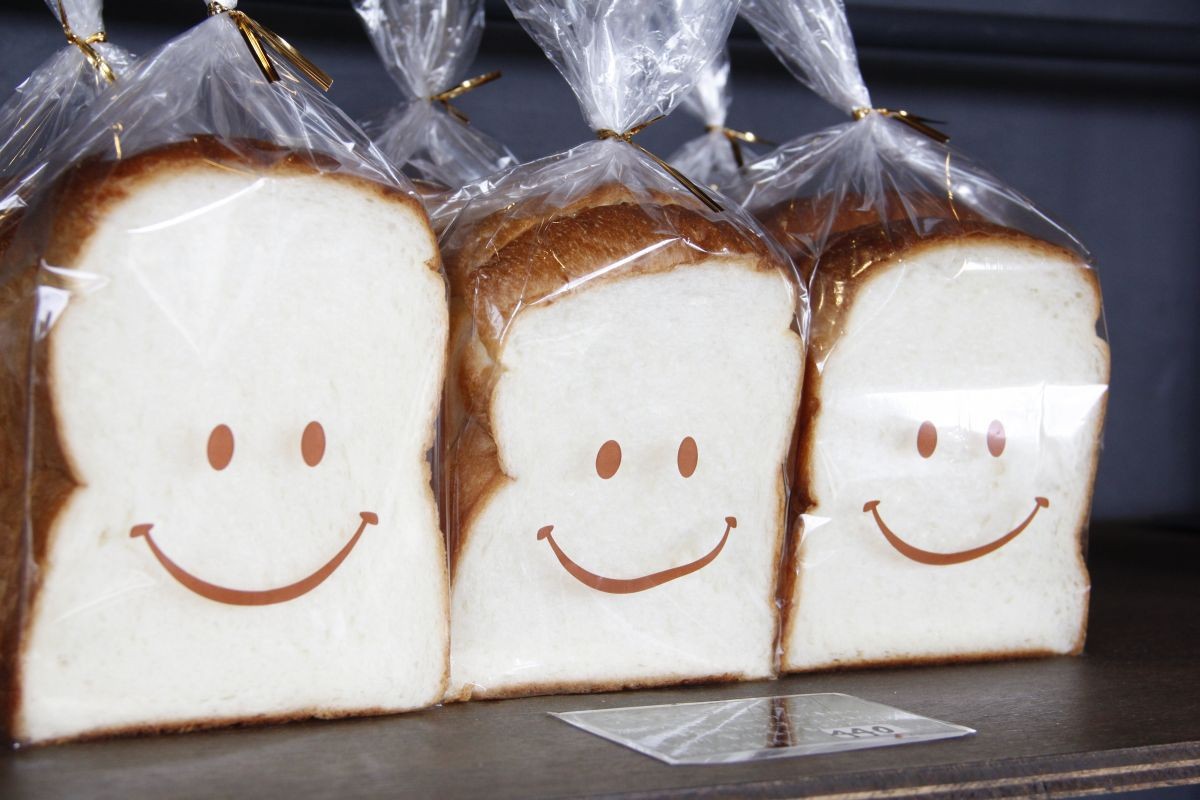 鳥取県伯耆町の人気パン屋『おいしいパンの満てん』の食パン