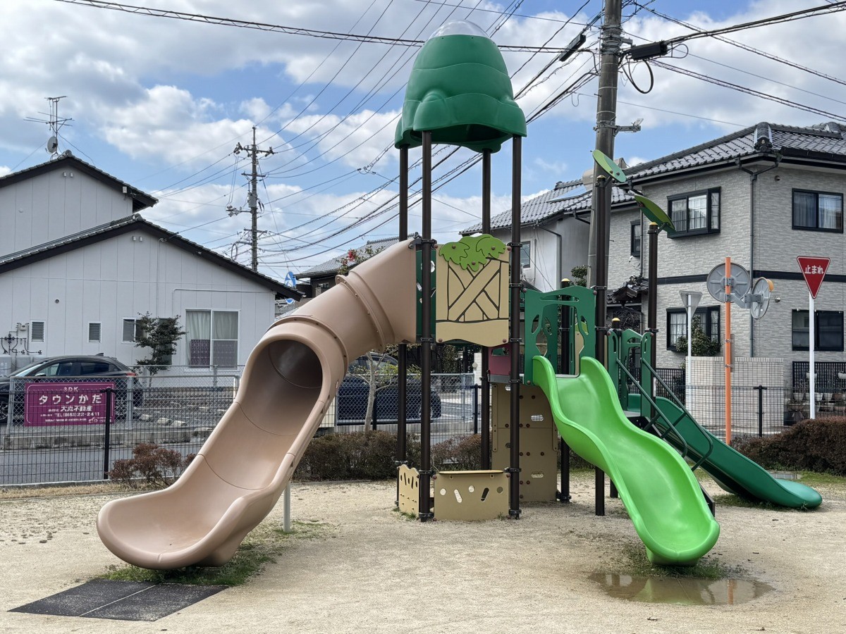 島根県出雲市姫原にある『姫原北公園』の遊具