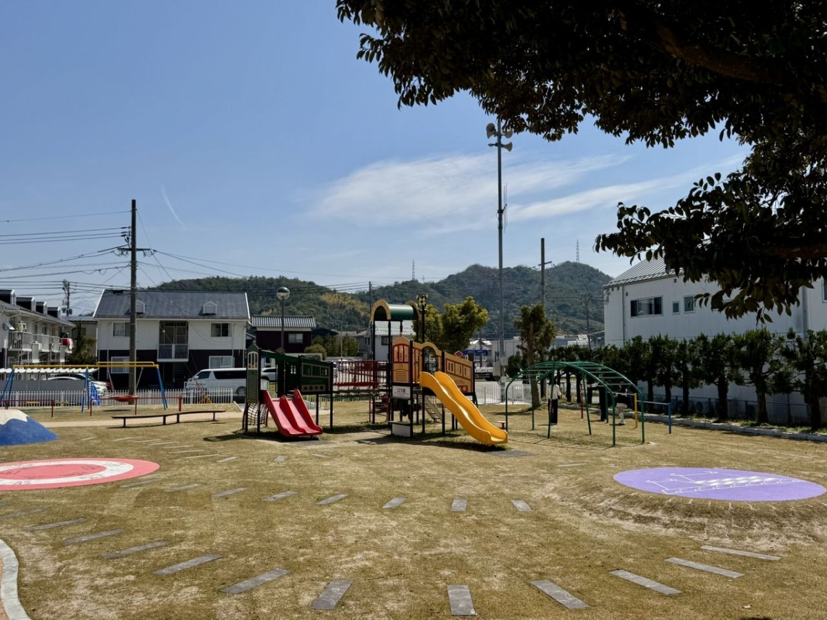 リニューアルした米子市『目久美公園』の全景