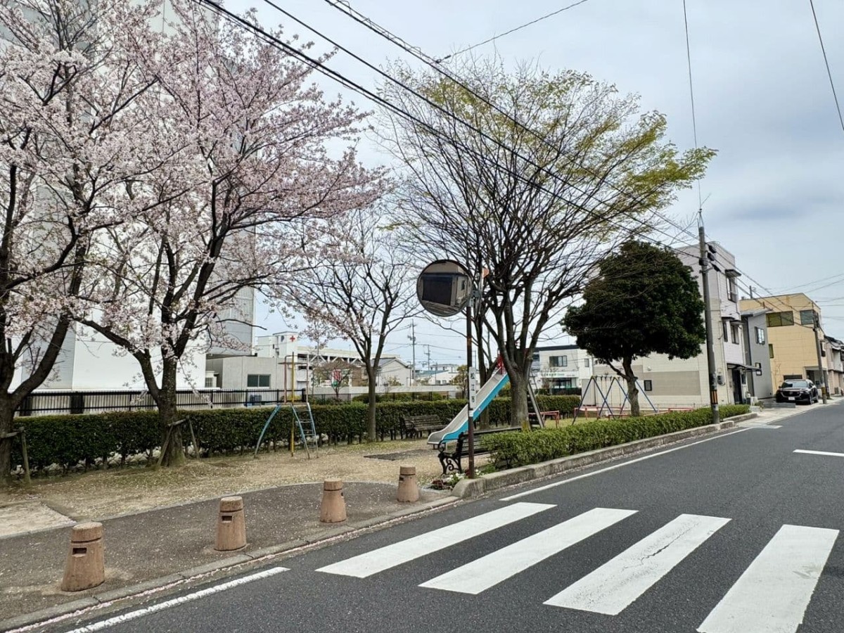 松江市米子町の公園『城東都市緑地』の入口