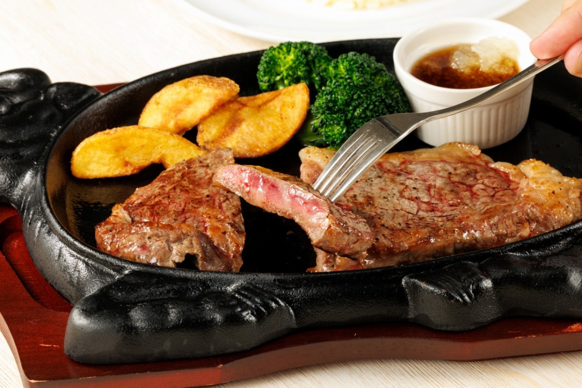 大山観光の拠点『大山まきばみるくの里』のステーキ