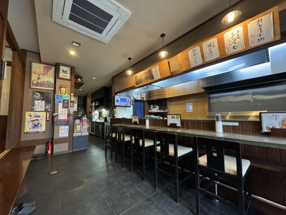 島根県奥出雲町の居酒屋『まいもんや味奈里』の店内