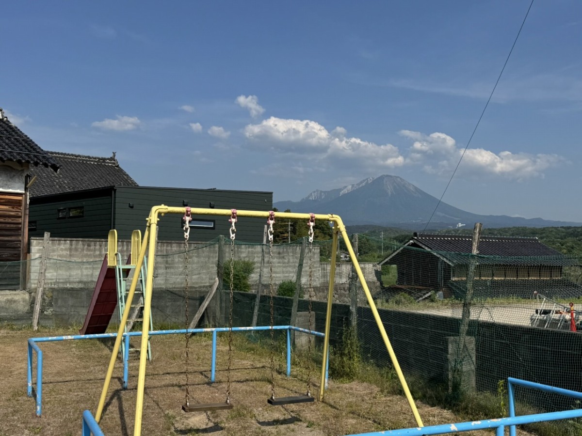 米子市岡成で見つけた公園にあるブランコ
