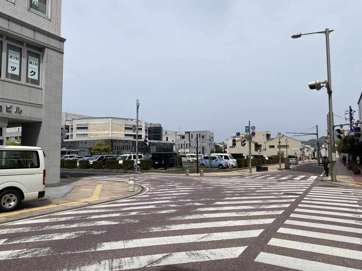 松江市殿町のスクランブル交差点