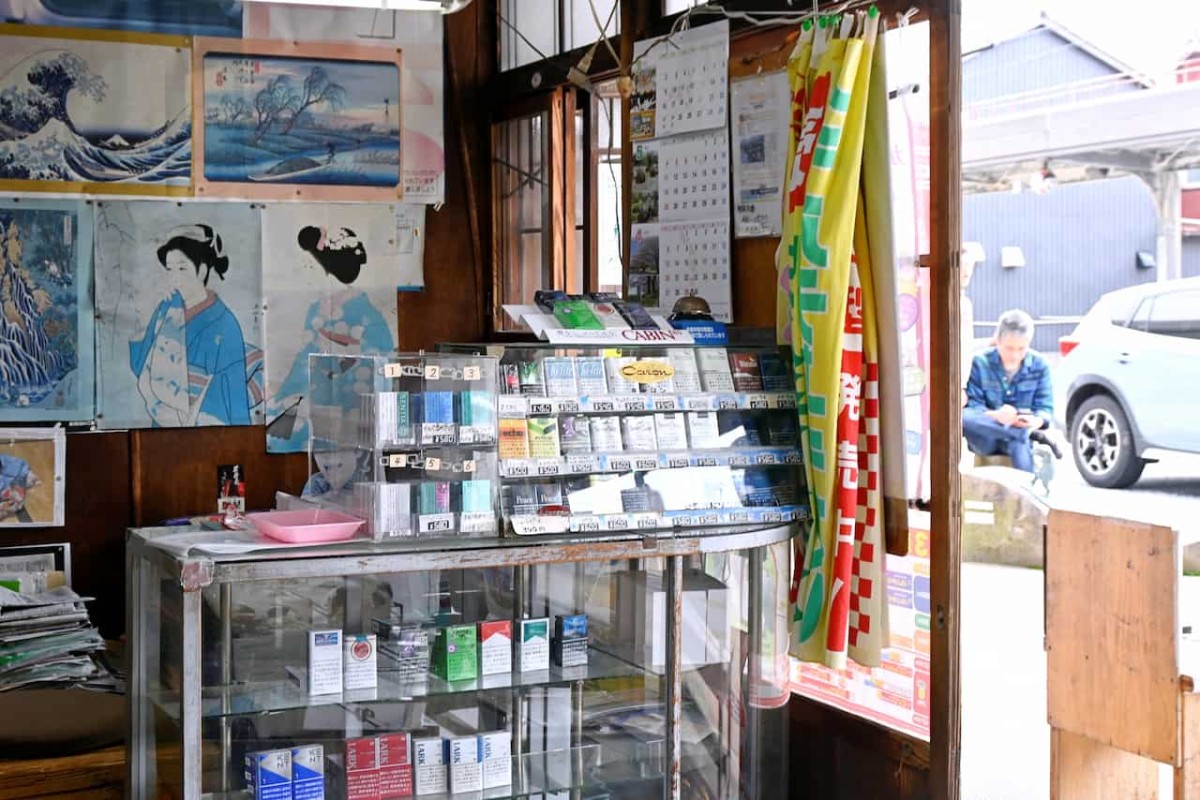 鳥取県境港市にある『辰巳屋商店』の内観