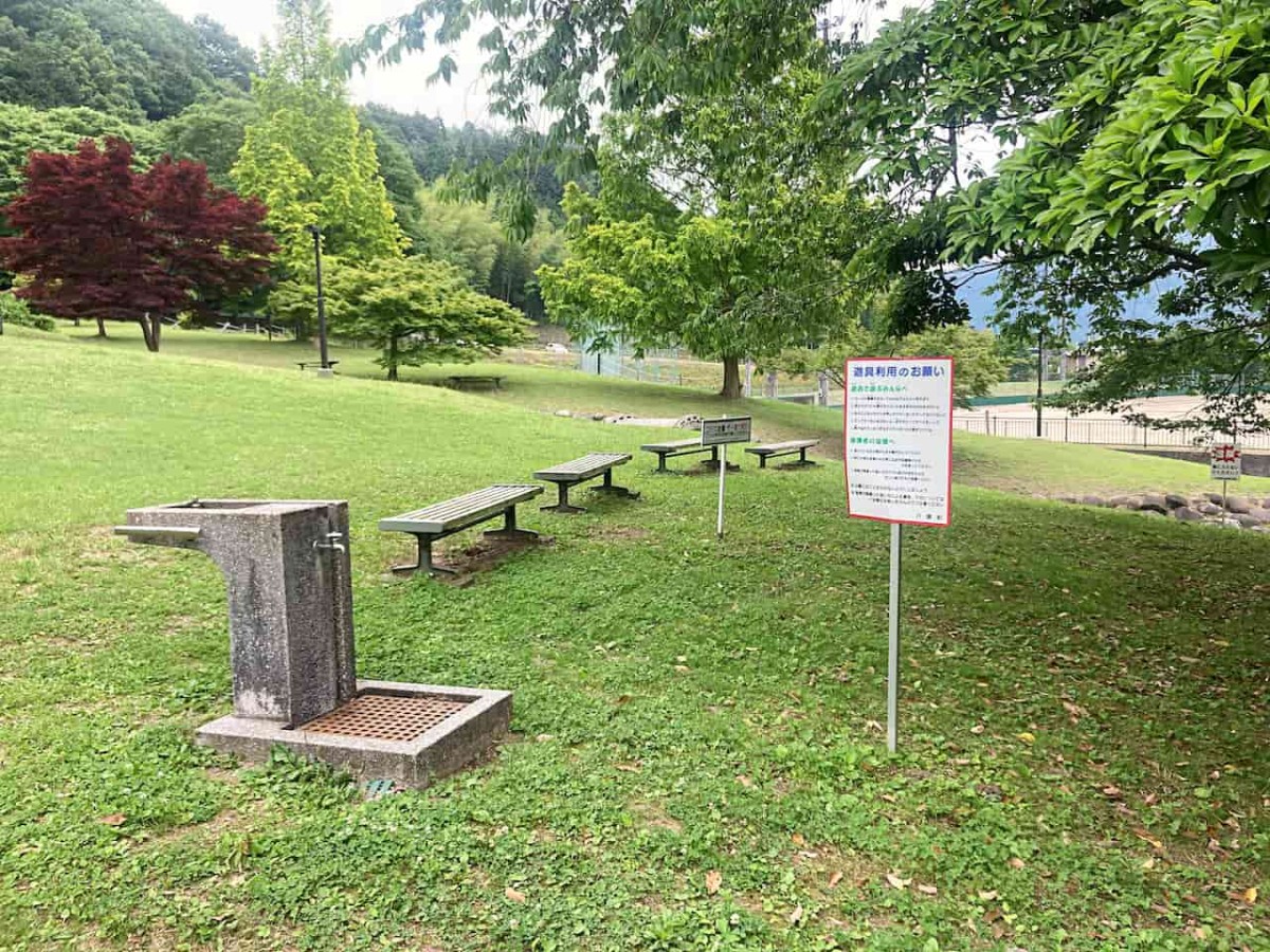 鳥取県八頭郡八頭町にある『八東総合運動公園』「子どもの丘」