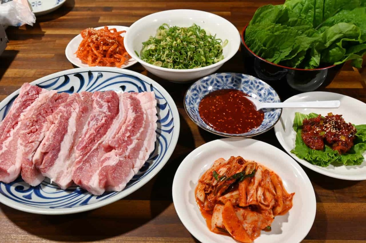 島根県安来市にある韓国料理の居酒屋『メトロ』の料理