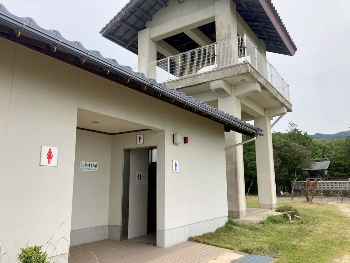 島根県出雲市にある『奉納山公園』内のトイレ