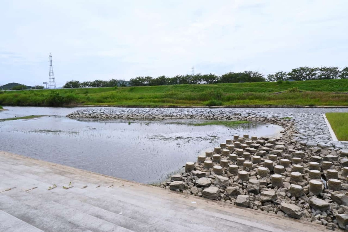 鳥取県米子市にある『水辺の楽校』の様子