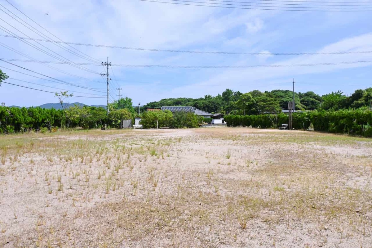 島根県松江市にある『江島公園』の広場