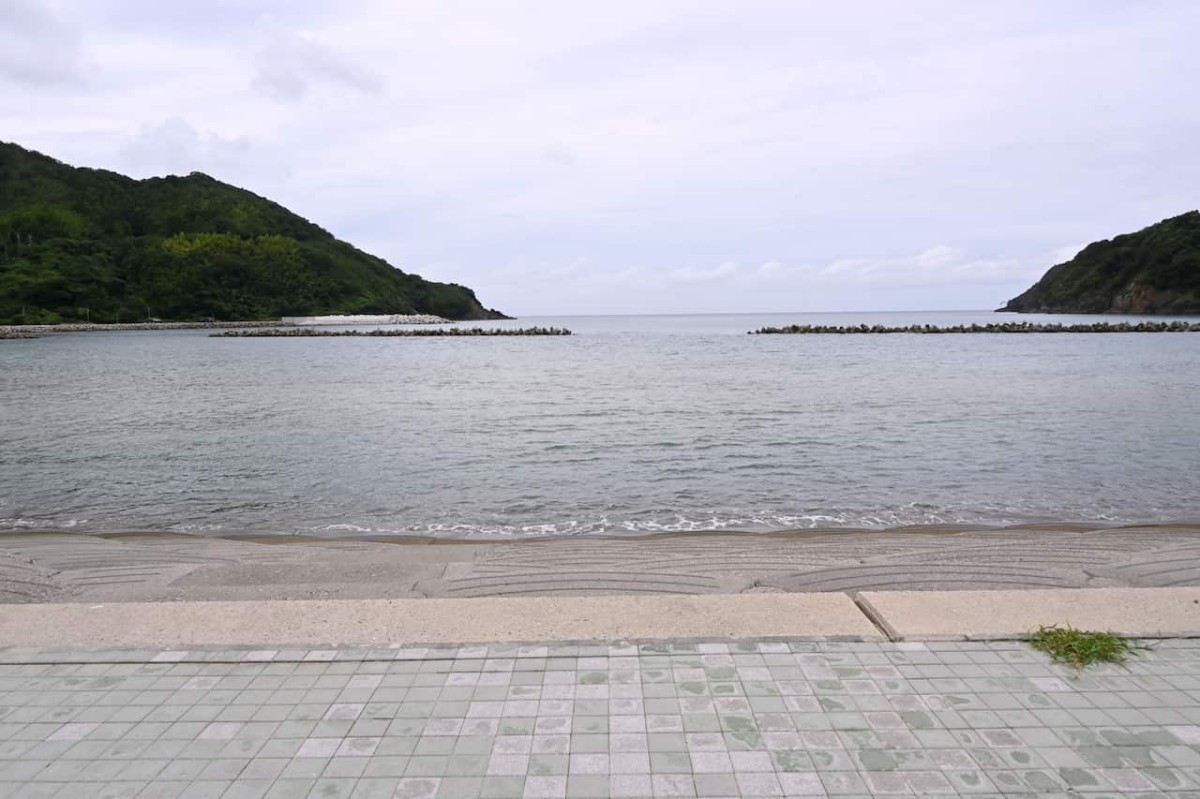 島根県松江市の「野波海水浴場」周辺の様子