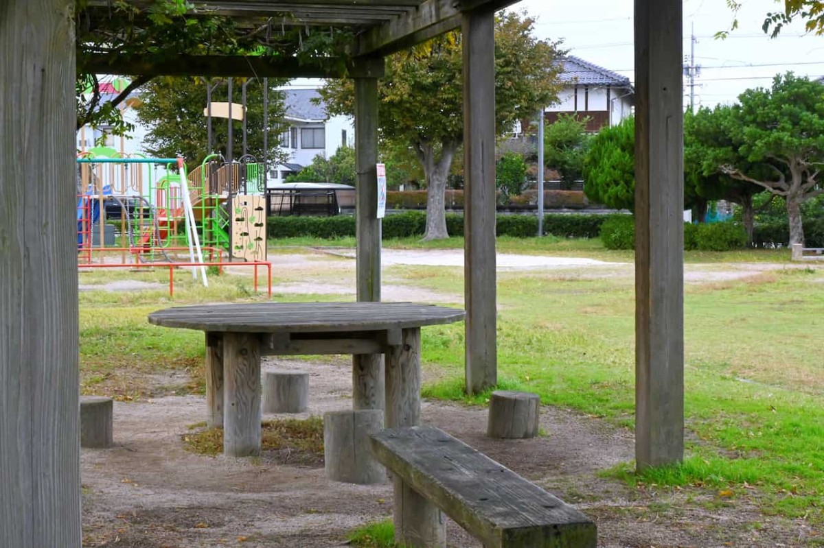 鳥取県米子市にある『福生東公園』の東屋