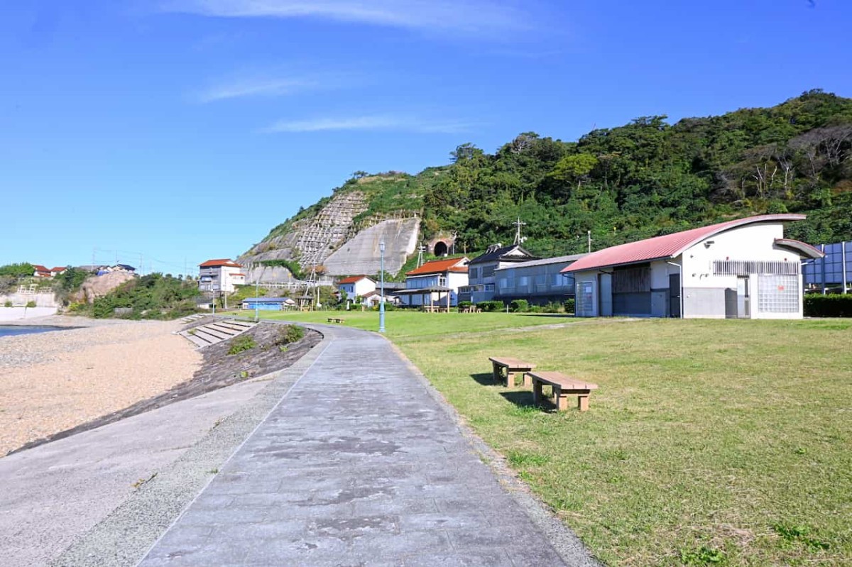 島根県出雲市にある『田儀港海岸公園』の様子