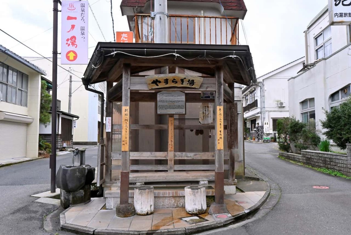 鳥取県鳥取市にある吉岡温泉の様子