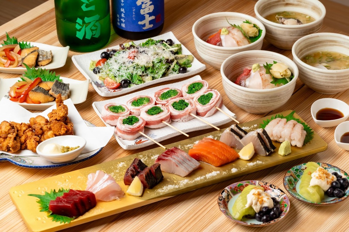 島根県出雲市にオープンした居酒屋『酒場ヒュッテ』のメニュー