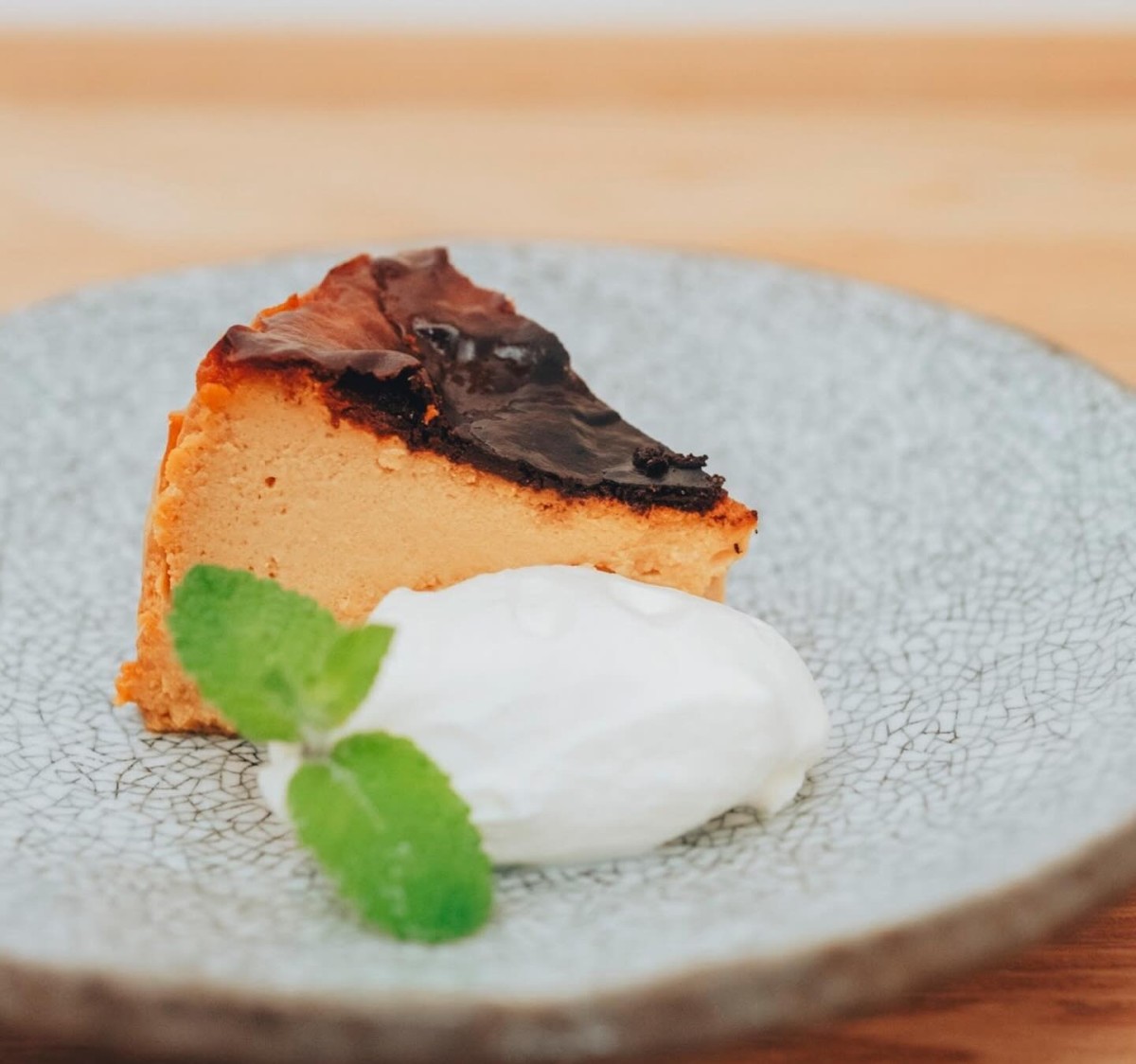 鳥取県鳥取市にオープンした『てまひまの昼ごはん』の姉妹店『散歩とおやつ』のスイーツ