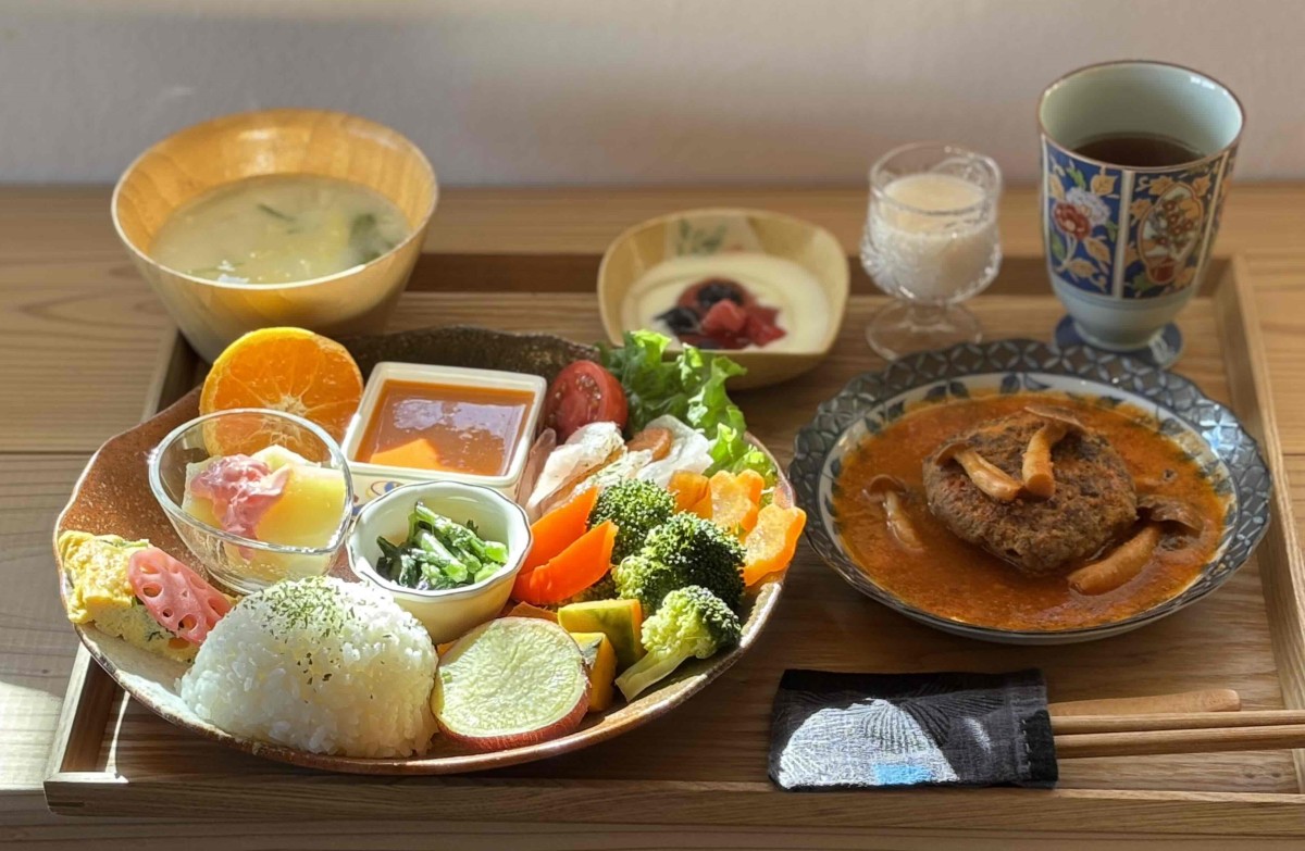 鳥取県境港市にオープンした『お庭カフェbriller』のランチメニュー