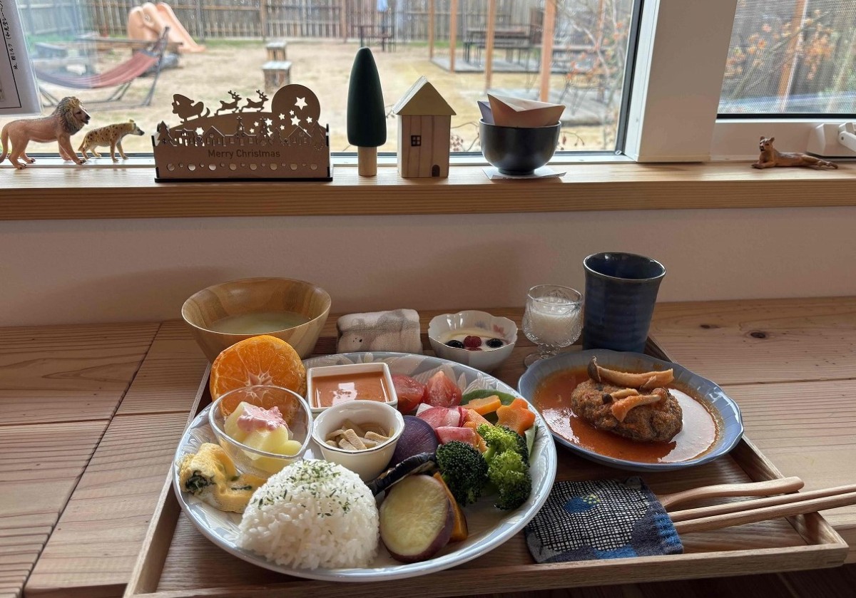 鳥取県境港市にオープンした『お庭カフェbriller』のランチメニュー