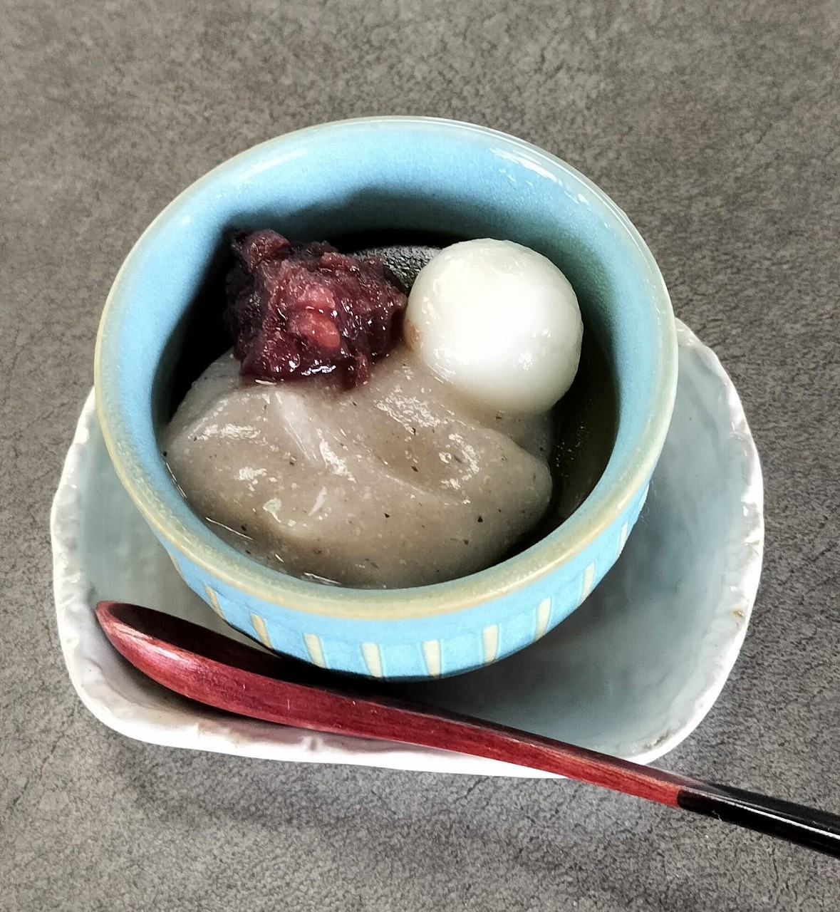 鳥取県米子市に移転オープンした手打ちそば専門店『手打ちみかも』のスイーツメニュー