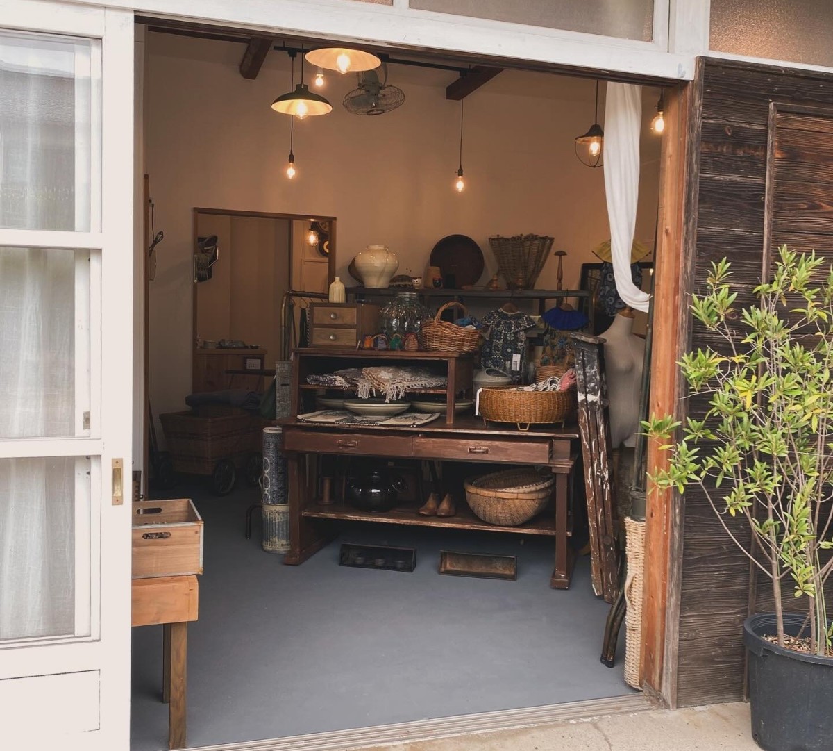 島根県松江市のショップ『OTO.』の店内の様子