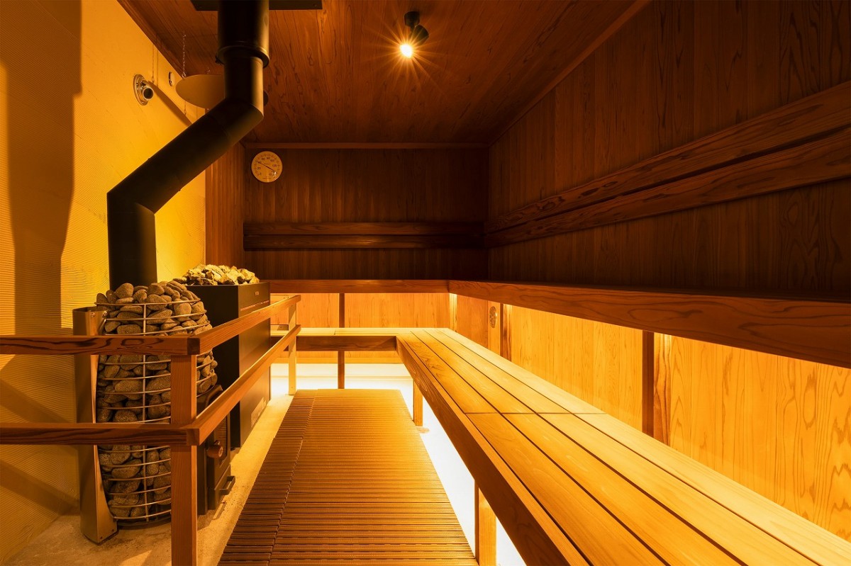 鳥取県鳥取市の日帰り温泉施設『湯谷荘』のサウナ施設内の様子