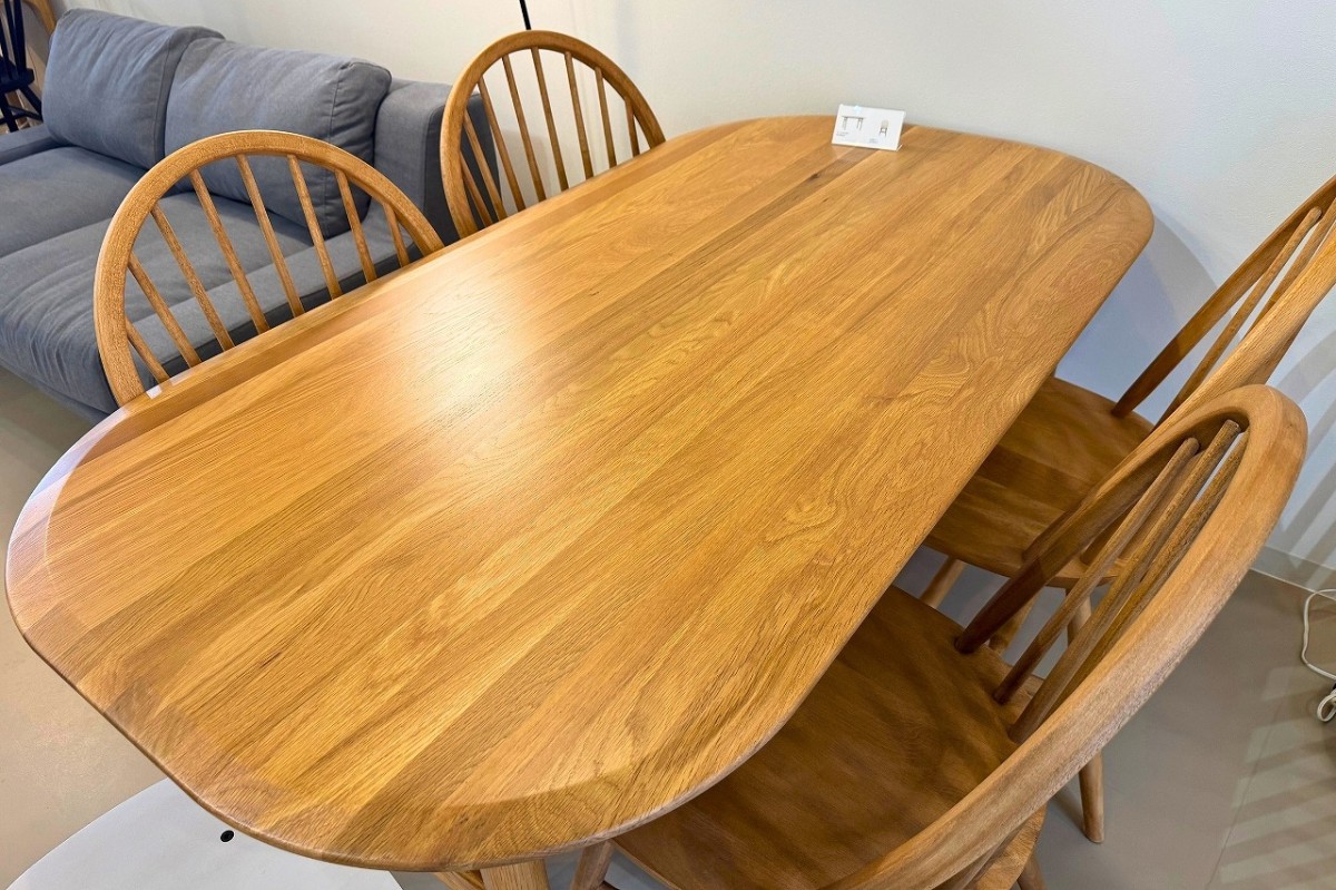 島根県出雲市「本町商店街」に移転したインテリアショップ『ニューインテリア』の商品