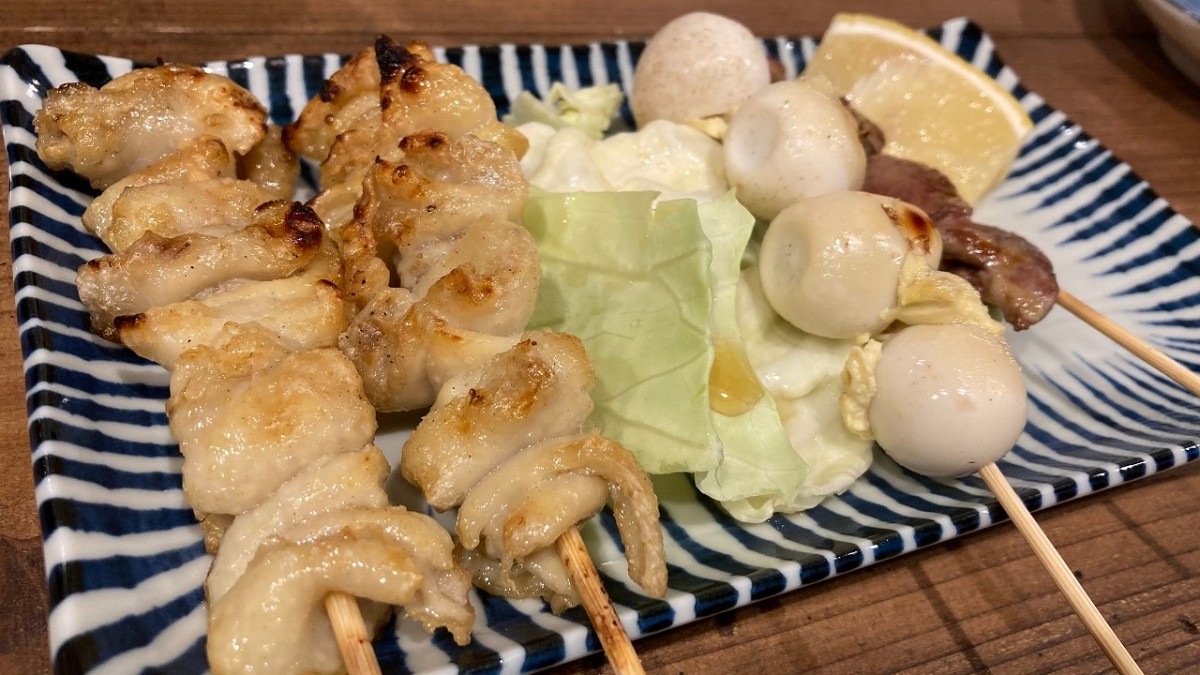 島根県松江市学園に移転した『炭火焼鳥 ありぺろ本店』の焼鳥