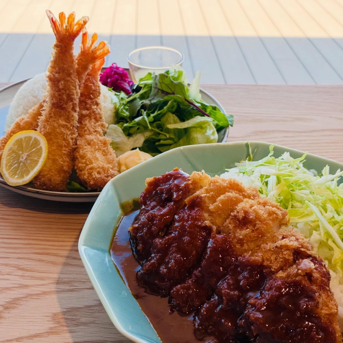 松江市役所２階にオープンした『Senchasou Japanese TEA cafe＆dine 』のランチセットメニュー