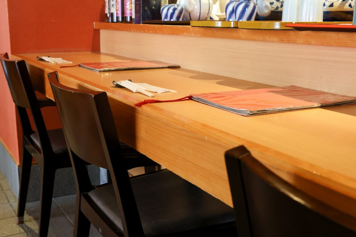 島根県出雲市斐川町にある日本料理店『ほう吉』の店内の様子