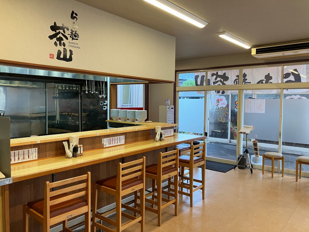 島根県松江市にある『らぁ麺 茶山』の店内の様子