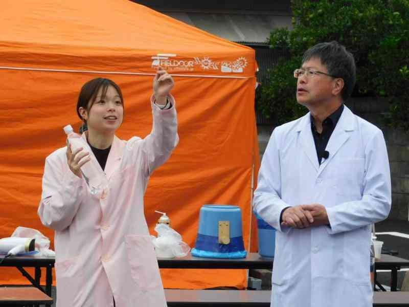 島根県出雲市のイベント「おもしろ！ビックリ！サイエンスショー　第１弾　風丸はかせとマル子さんの風のヒミツ大研究！」のイメージ