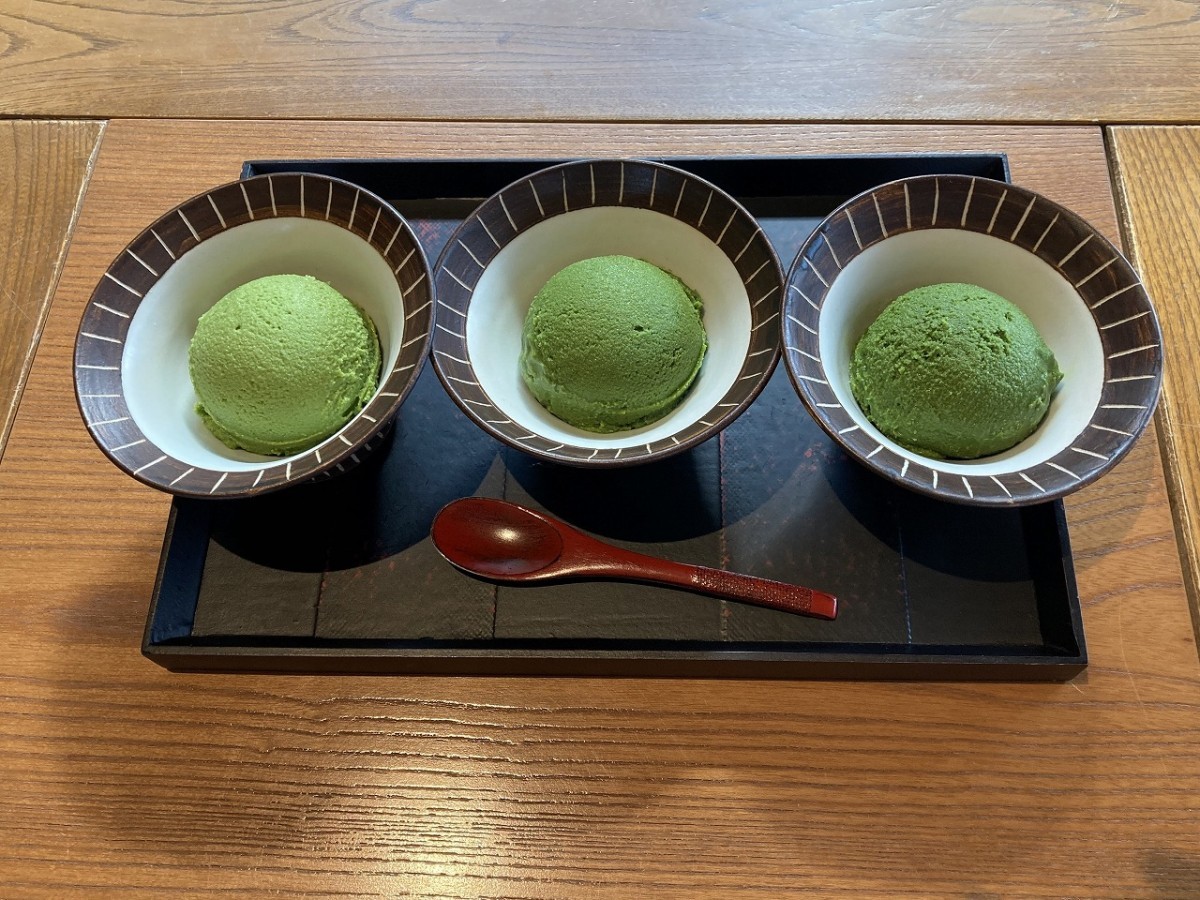 鳥取県米子市の老舗茶舗『静香園』の抹茶ジェラート
