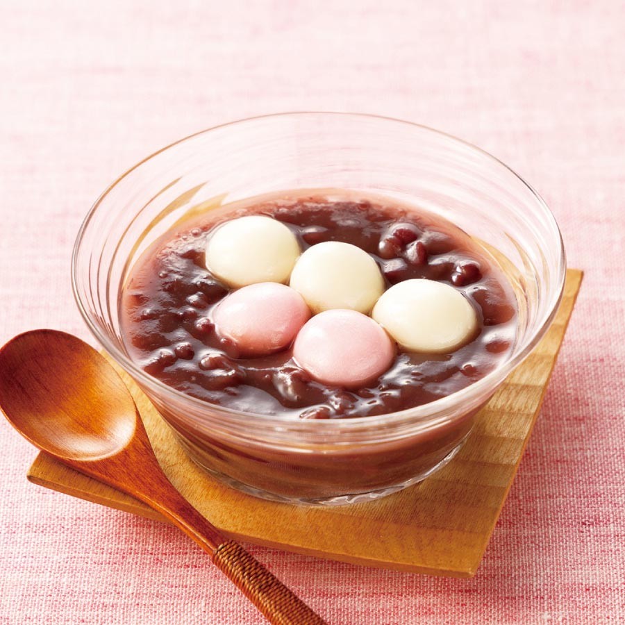 さんいん中央テレビの人気番組『SOUP』と『セブン‐イレブン』のコラボ記念商品の出雲ぜんざい