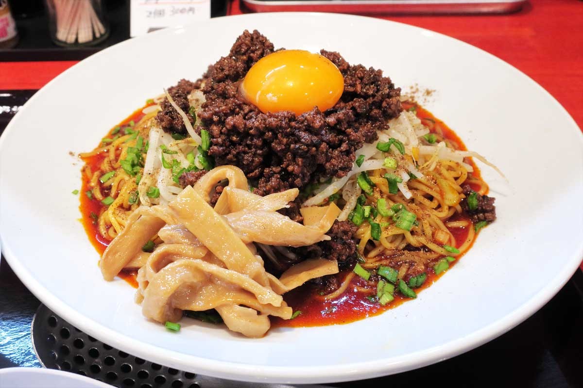 松江市鹿島町の『中華食堂 昇龍』の「麻辣まぜそば」のイメージ