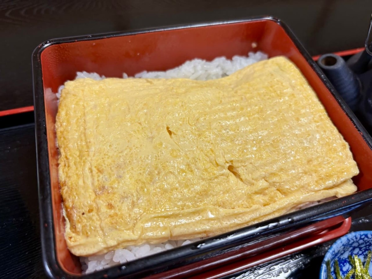 出雲市『味処おかや』の「出汁巻玉子重膳」