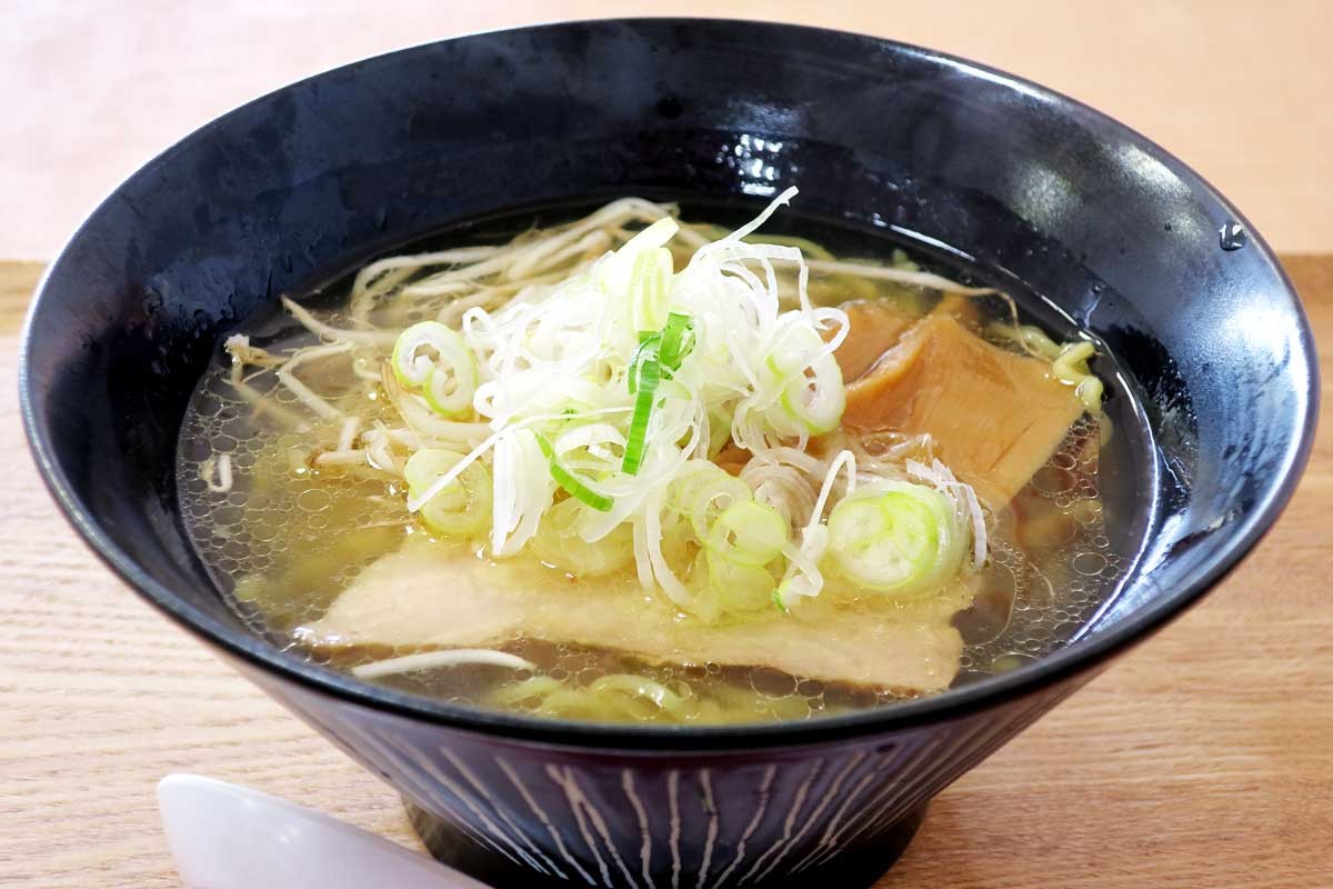 松江市『多久食堂』のラーメン