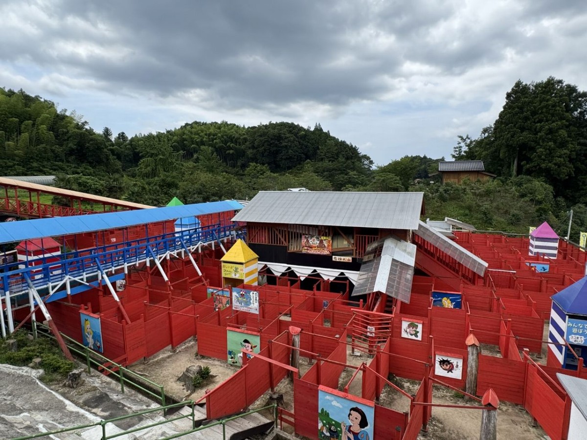 雲南市「ドラゴンメイズ」の巨大迷路