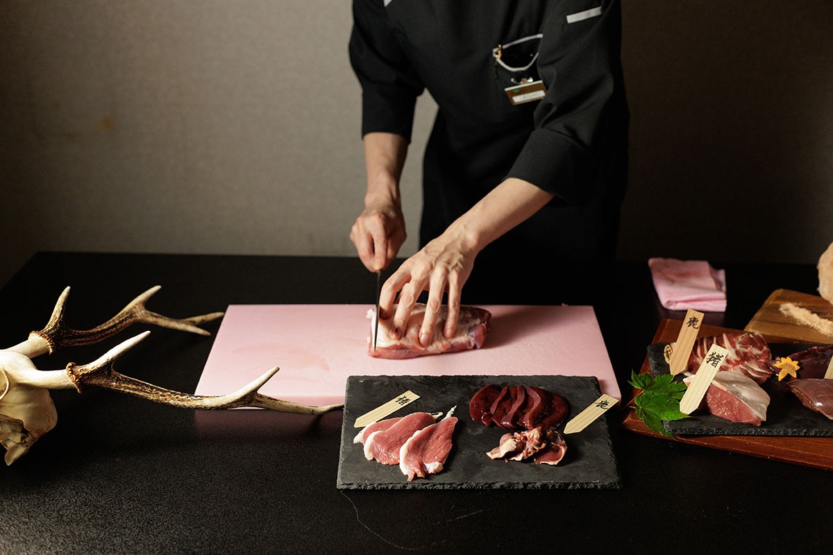 江府町『休暇村奥大山』で提供されるジビエ料理
