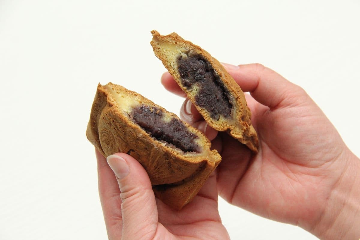 島根県出雲市にあるたい焼きとたこ焼きの店『たい焼きそ～れ』で販売しているたい焼き