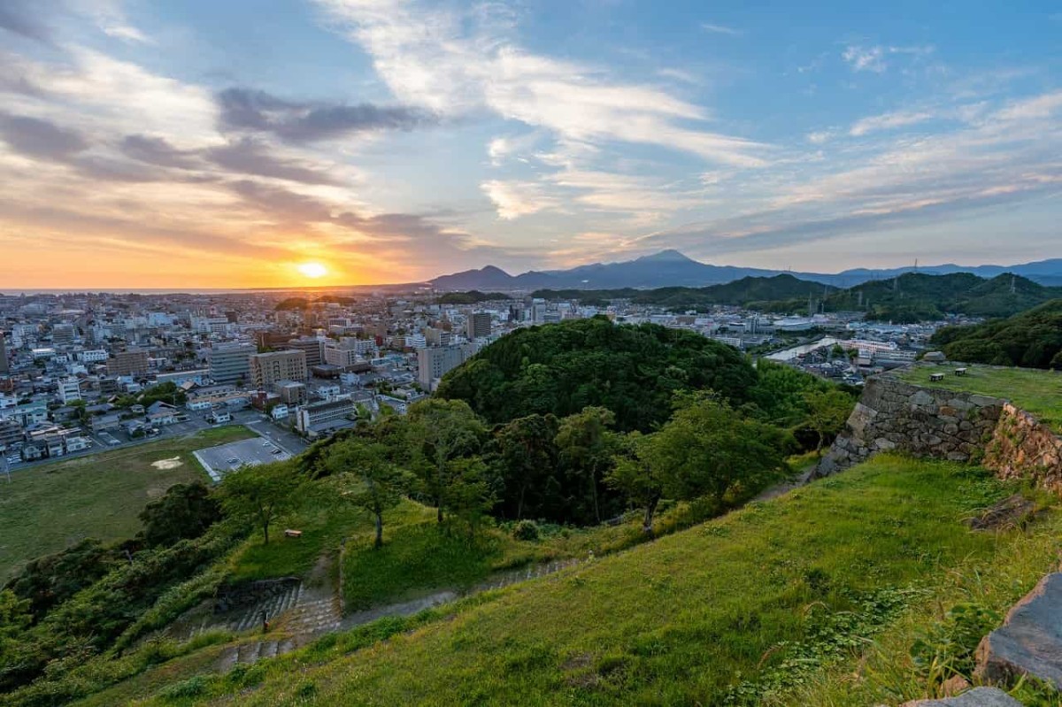 鳥取県米子市にある朝活にオススメのスポット米子城跡からの眺め