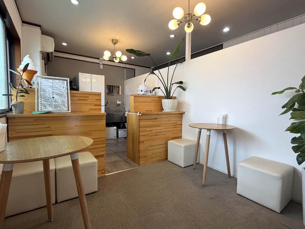 松江市役所近くのソフトクリーム専門店『Pa.U SOFT CREAM』の店内