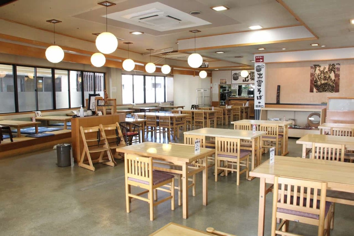 島根県出雲市・出雲大社近くにある『しまね和牛と米と出汁』の店内
