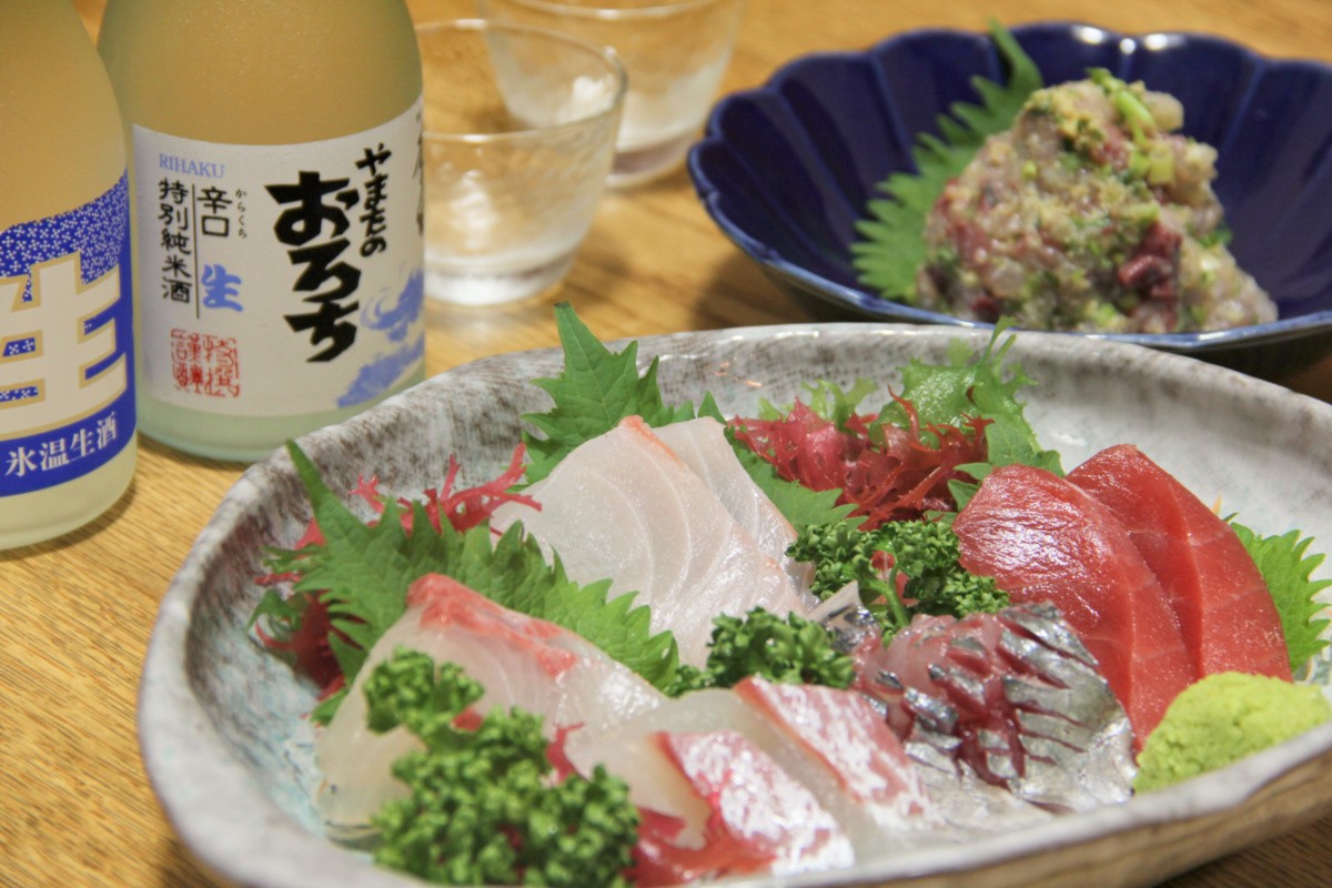 鳥取県境港市にある居酒屋『和泉』で提供している魚料理とお酒