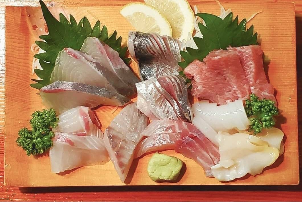 島根県松江市にある『お食事処はせ川』で提供している料理_刺身