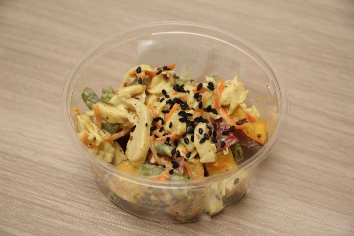 島根県松江市にある『スーパーマーケットハロー』で販売している惣菜