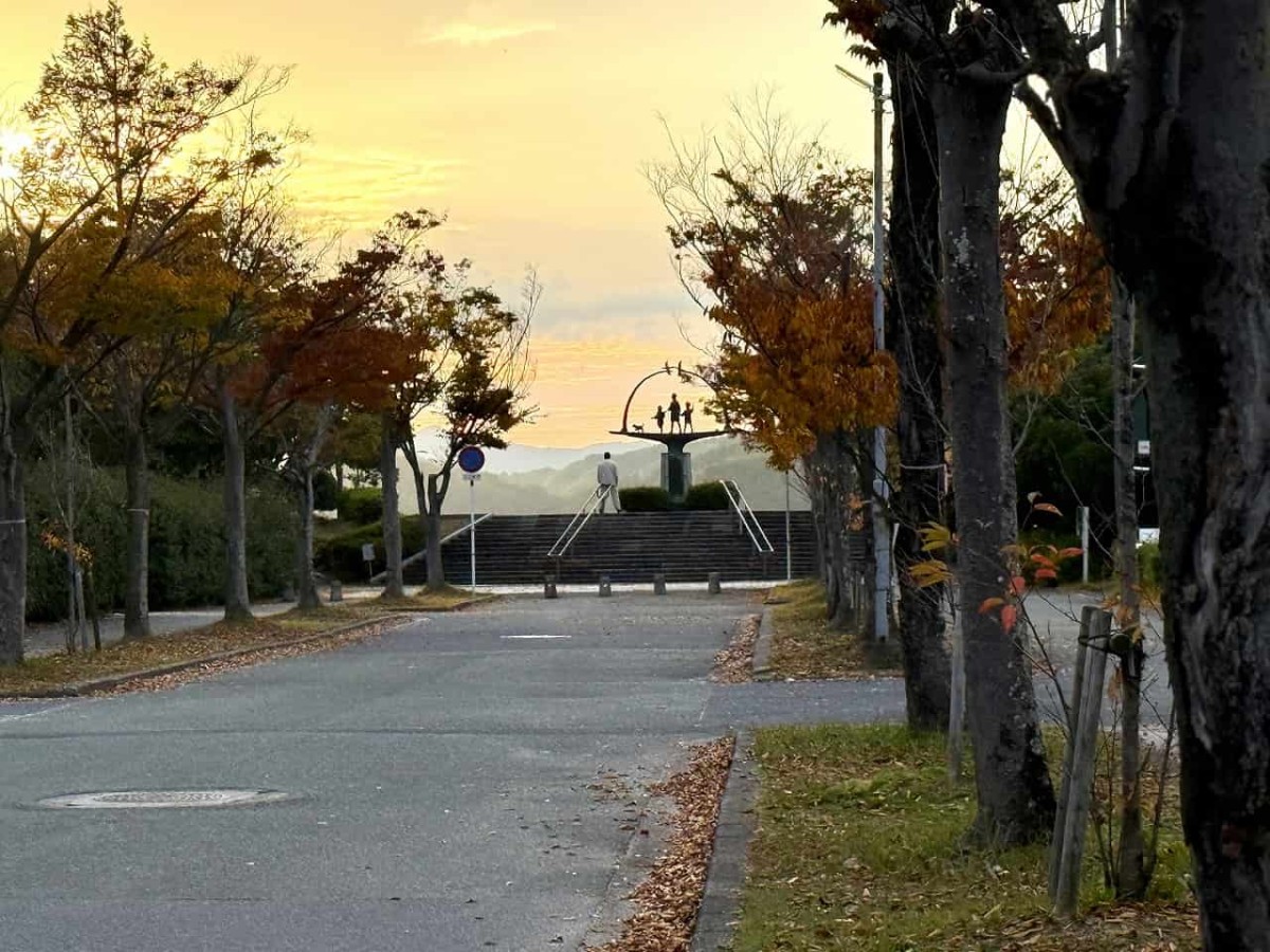 鳥取県米子市にある『湊山公園』の紅葉の様子