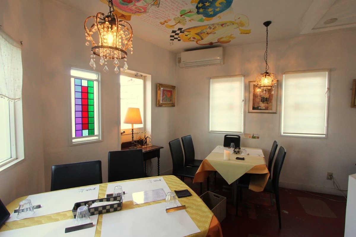 島根県松江市にある『RISTORANTE grappa（リストランテグラッパ）』の店内