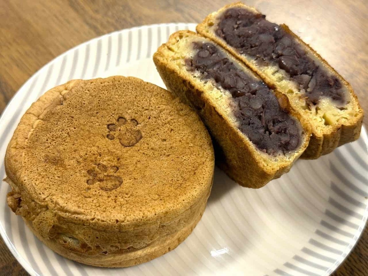 鳥取県米子市にある『mokumokucafe』で販売している大判焼き
