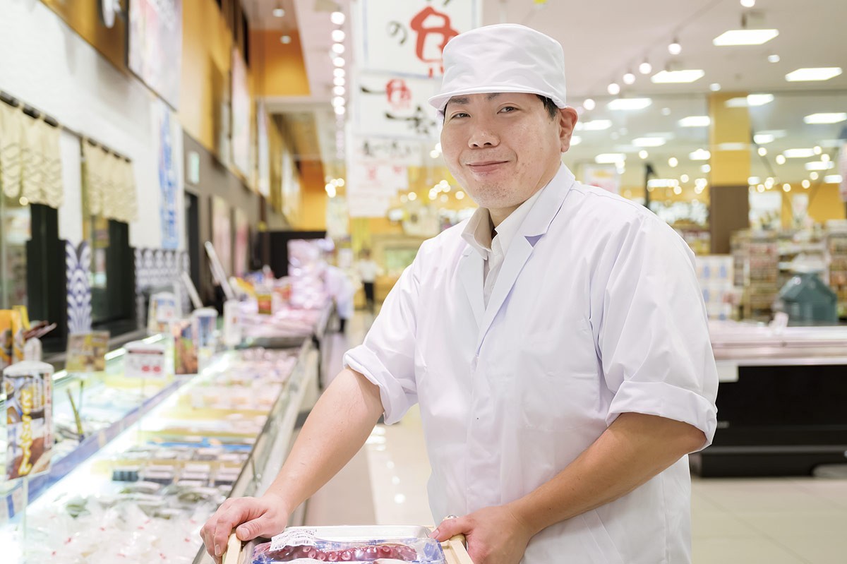 安来市「株式会社フーズマーケットホック」のスタッフ