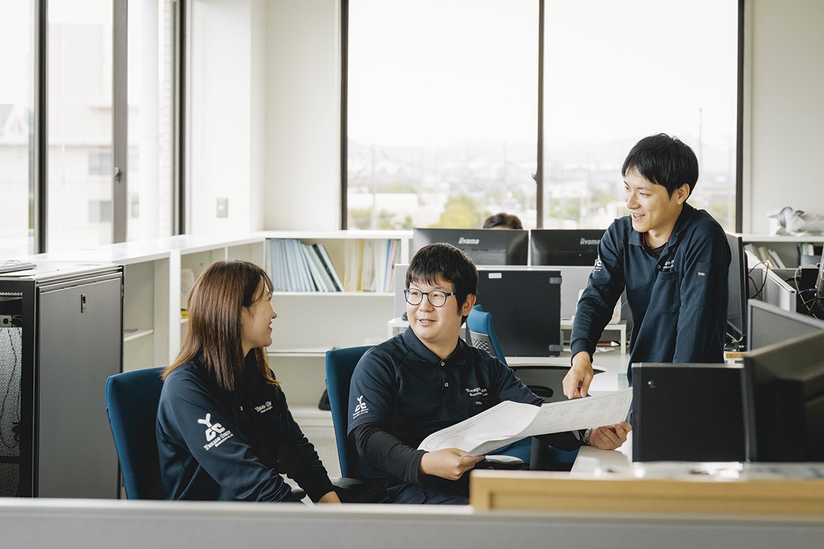 米子市「株式会社ヨナゴ技研コンサルタント」のスタッフたち